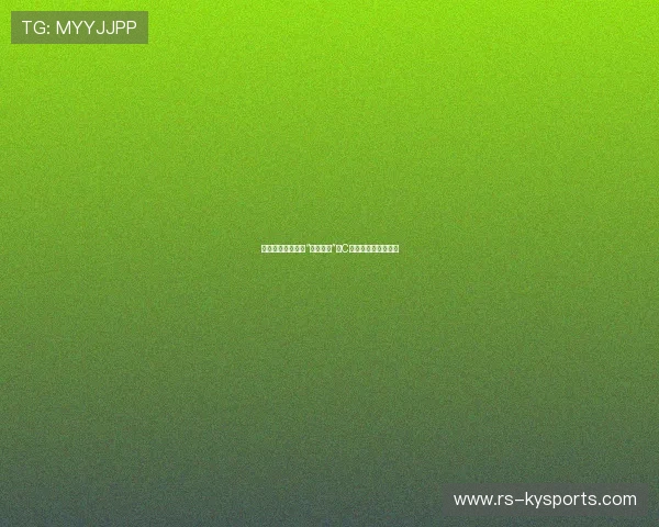 脑瘫少年用脚写出“我爱足球”，C罗送他球衣，他哭了
